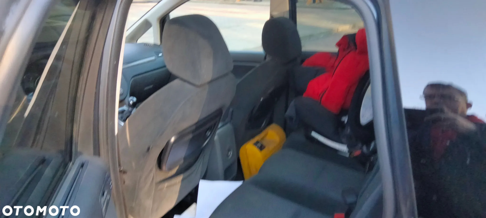 Ford Focus C-Max 1.8 TDCi Ghia - 6