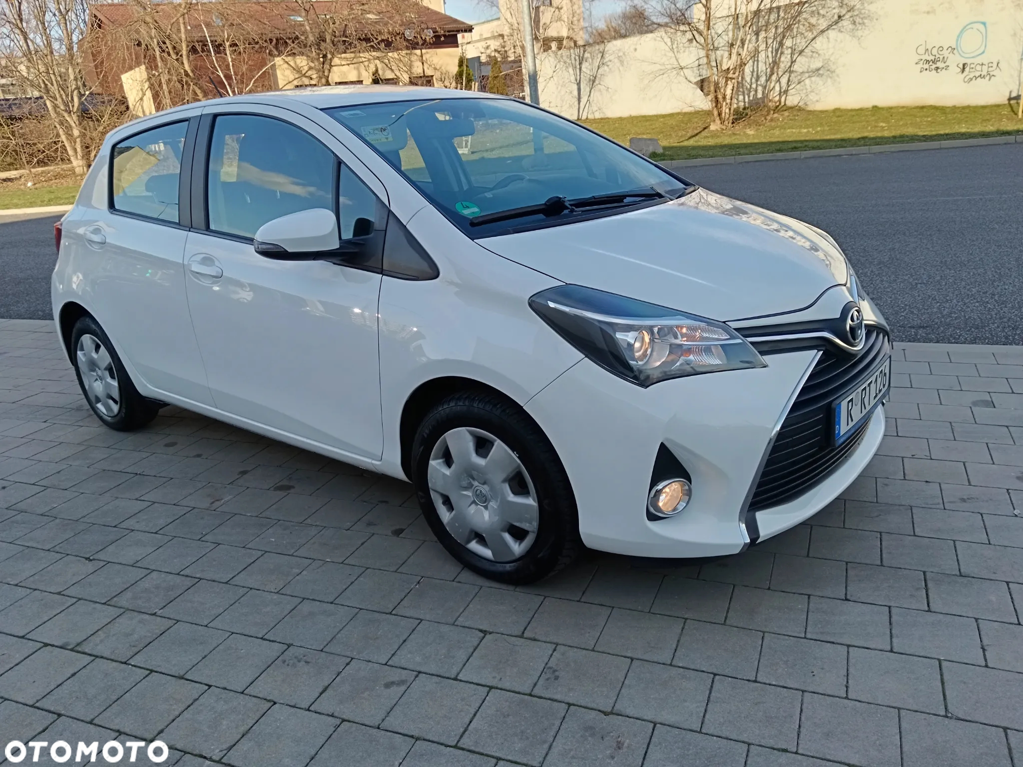Toyota Yaris 1.33 Business Edition - 13