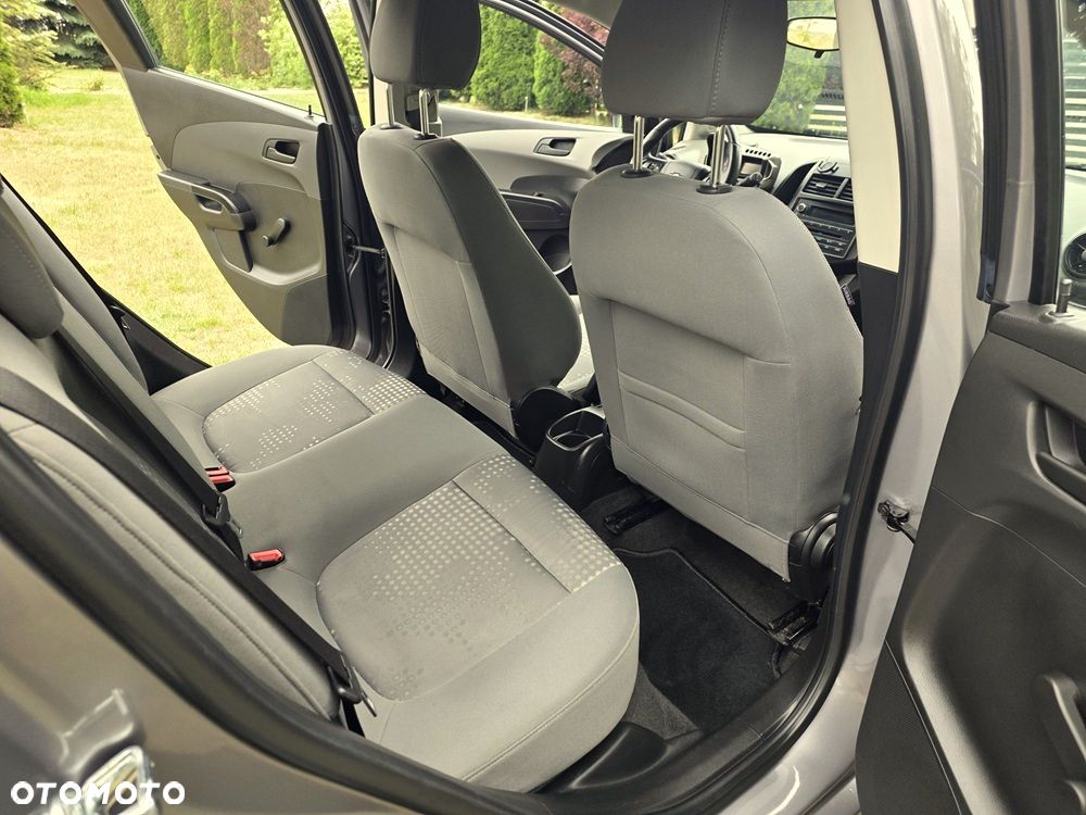 Chevrolet Aveo 1.2 LS - 7