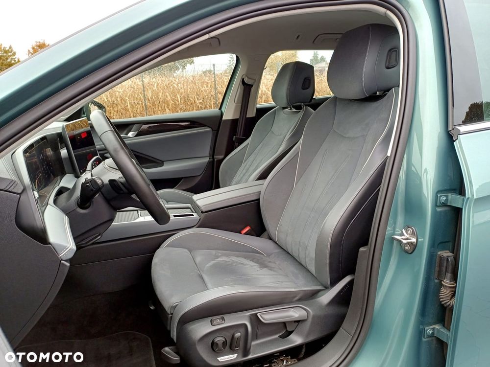 Volkswagen Passat 2.0 TDI EVO Business DSG - 9