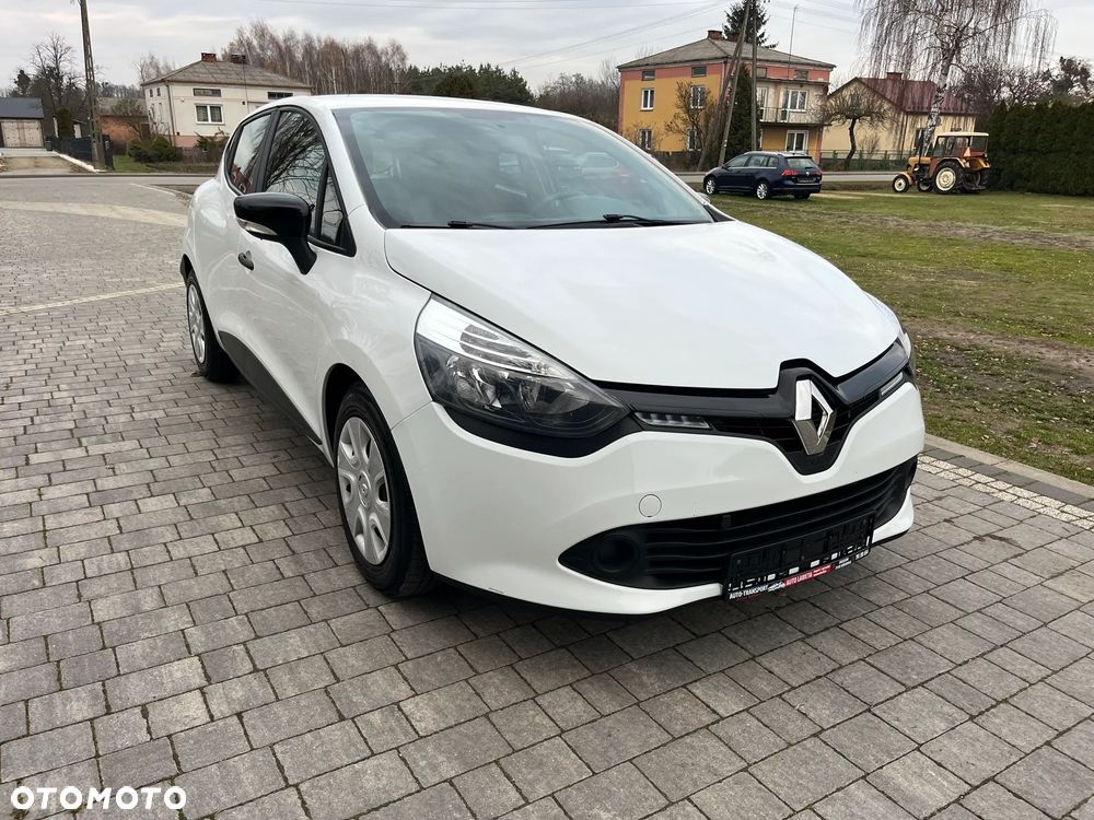 Renault Clio 1.2 16V 75 Experience - 5