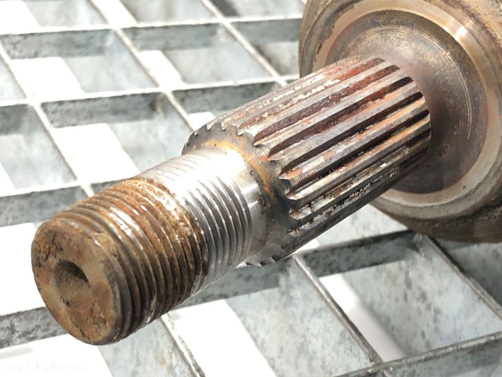 PÓŁOŚ PRAWY PRZÓD  RENAULT CLIO III (BR0/1, CR0/1) 2005 - 2014 1.2 16V (BR0R, BR1D, BR1L, CR0R) - 4