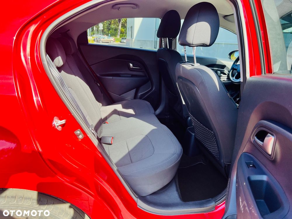 Kia Rio 1.2 Dream Team Edition - 30