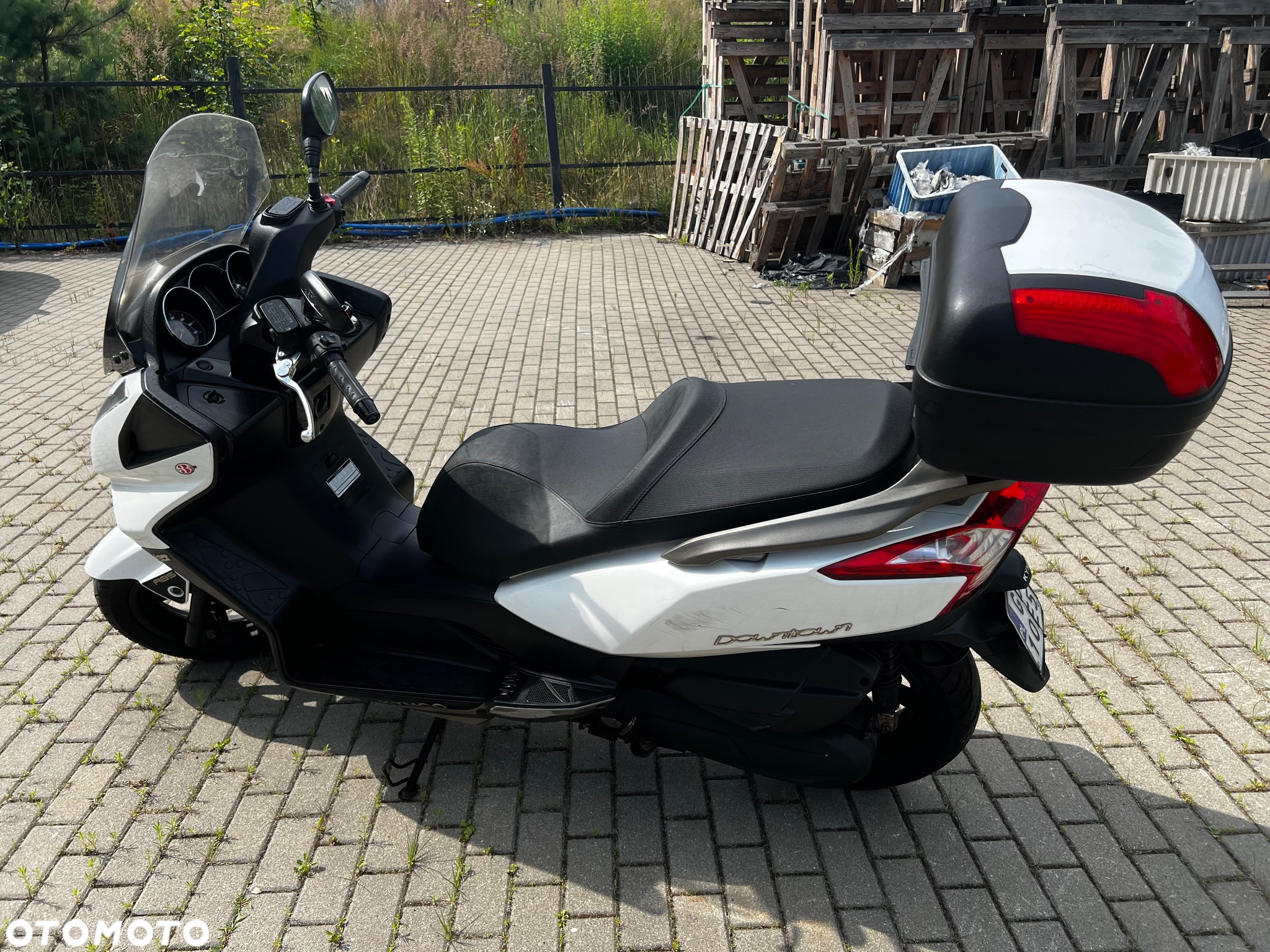 Kymco Downtown - 13