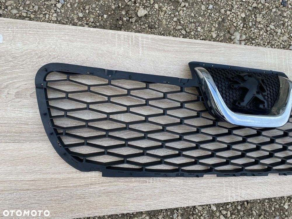 ATRAPA GRILL PEUGEOT BOXER II 1306599070 - 2