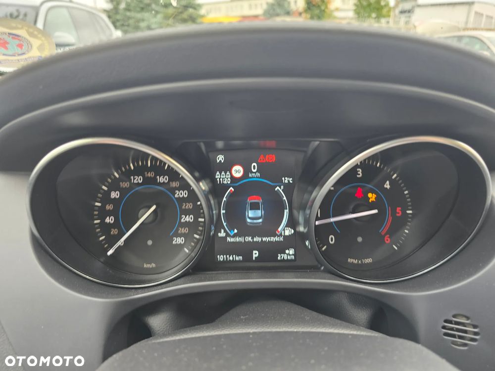 Jaguar F-Pace 2.0 i4D AWD Pure - 6