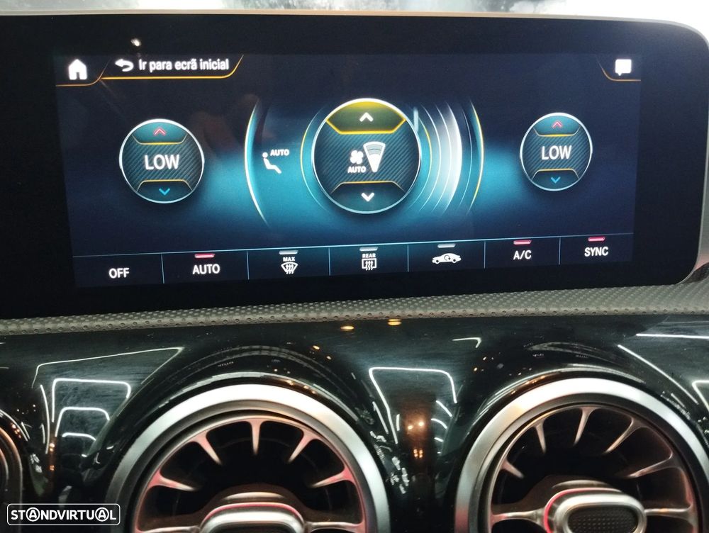 Mercedes-Benz A 180 Limousine d AMG Line Aut. - 38