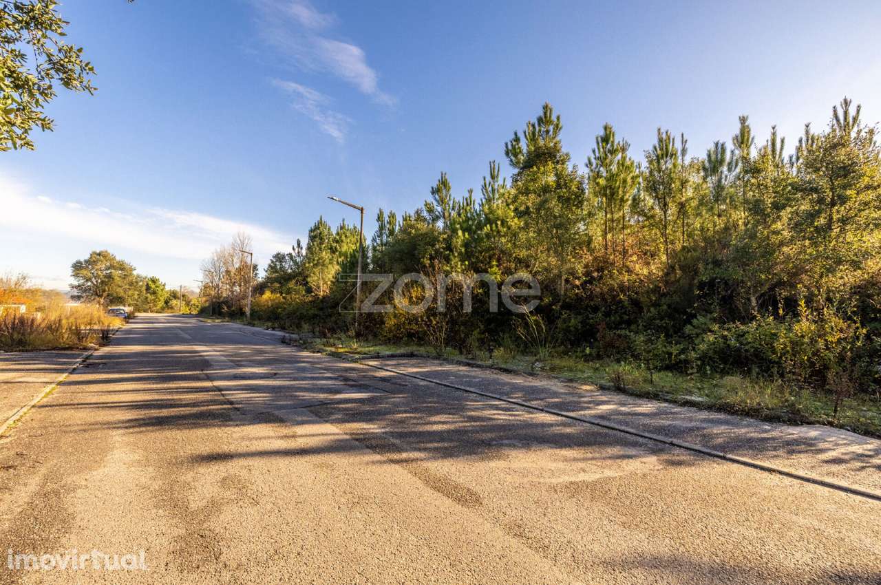 Lote com Projecto Aprovado | 6 Fogos | Urb. Mirante Valbom, Pombal - Grande imagem: 4/32