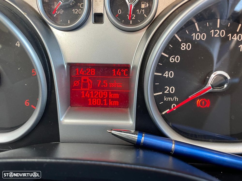 Ford C-Max 1.6 TDCi Titanium - 4