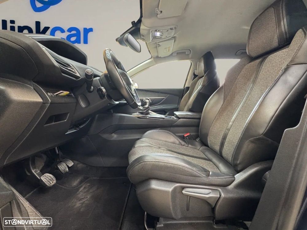 Peugeot 5008 1.2 PureTech Allure - 12