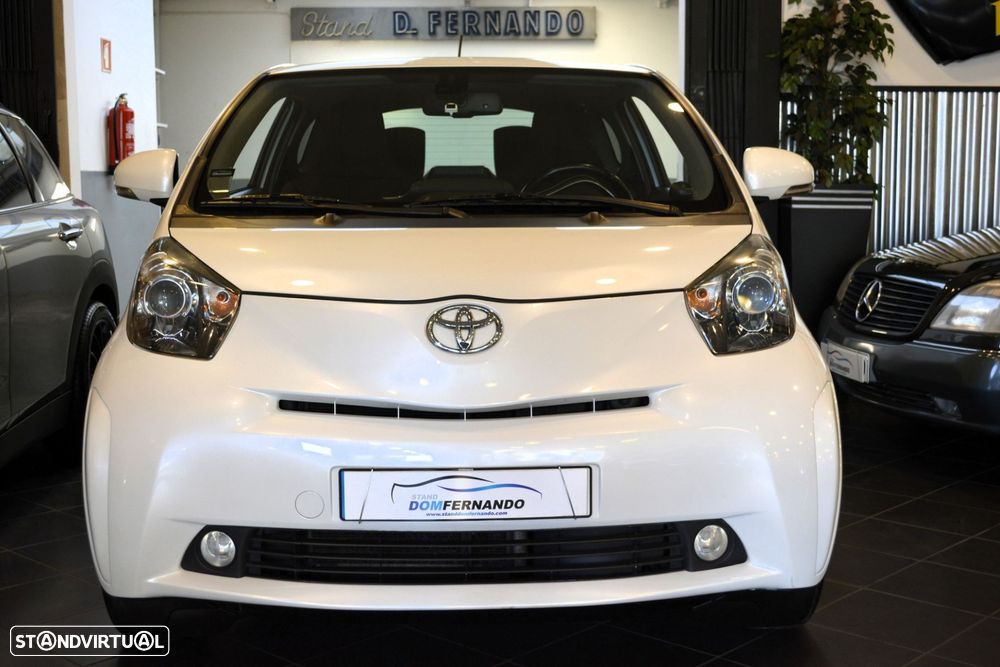 Toyota iQ 1.0 VVT-i Essential+AC - 39