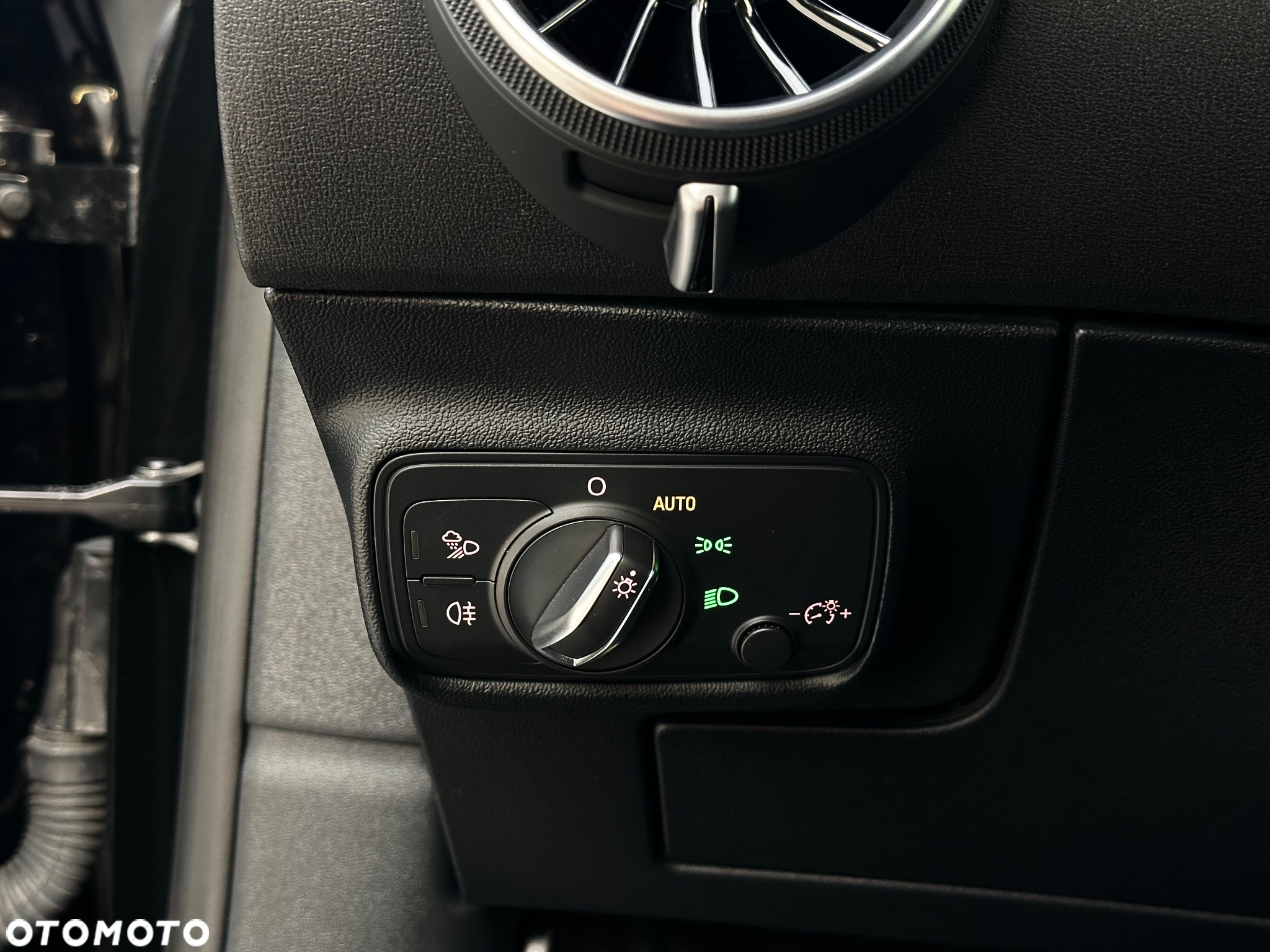 Audi TT Coupé 45 TFSI Quattro S tronic - 28