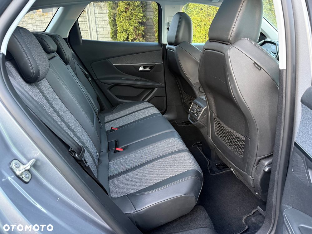 Peugeot 3008 - 27