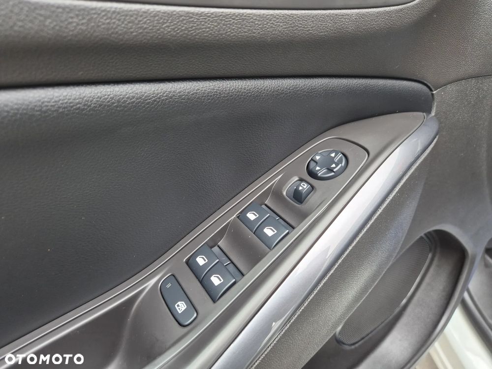 Opel Grandland X 1.2 Start/Stop Business INNOVATION - 33