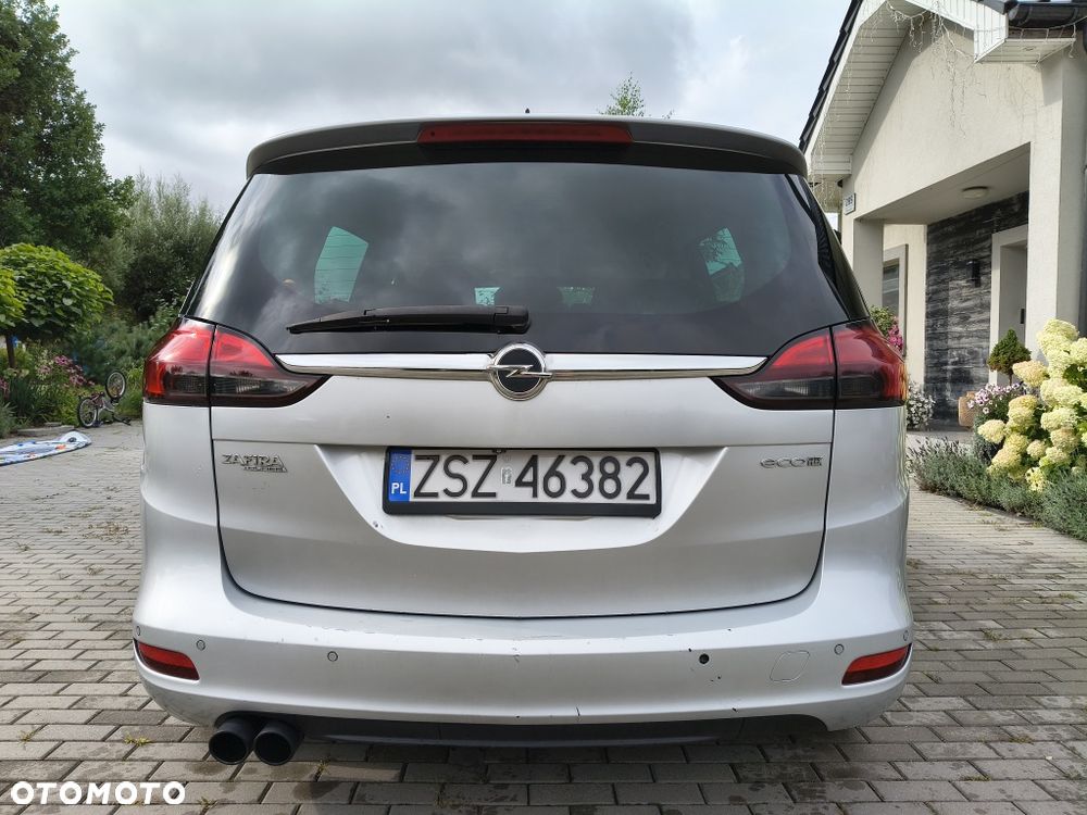 Opel Zafira - 8