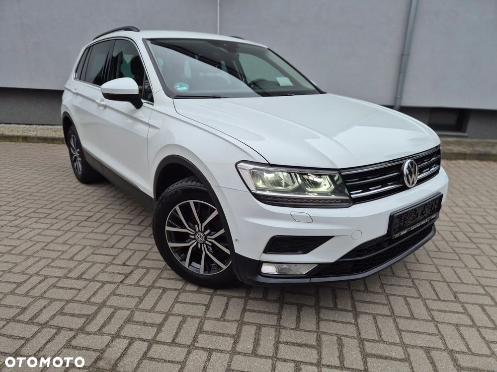 Volkswagen Tiguan 2.0 TDI SCR BlueMotion Technology Sport & Style - 2