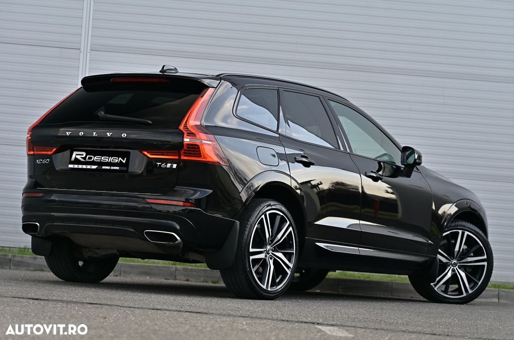 Volvo XC 60 T6 AWD Geartronic RDesign - 10