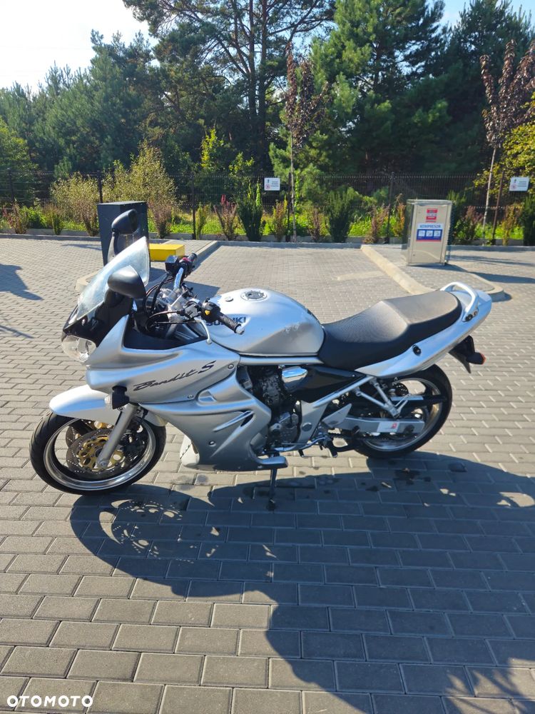 Suzuki Bandit - 3