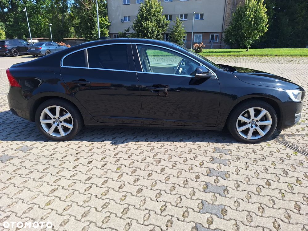 Volvo S60 T3 Summum - 4
