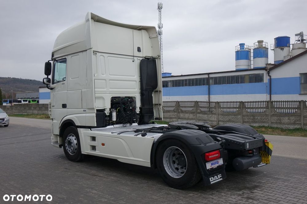 DAF XF 480 FT / SUPER SPACE CAB / STANDARD/ EURO 6 / AUTOMAT / INTARDER / KLIMATYZACJA POSTOJOWA / LODÓWKA / 2 ZBIORNIKI PALIWA - 8
