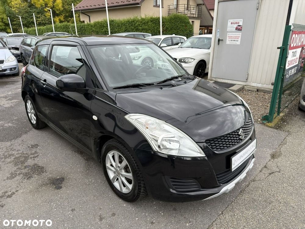 Suzuki Swift 2013 photo 3