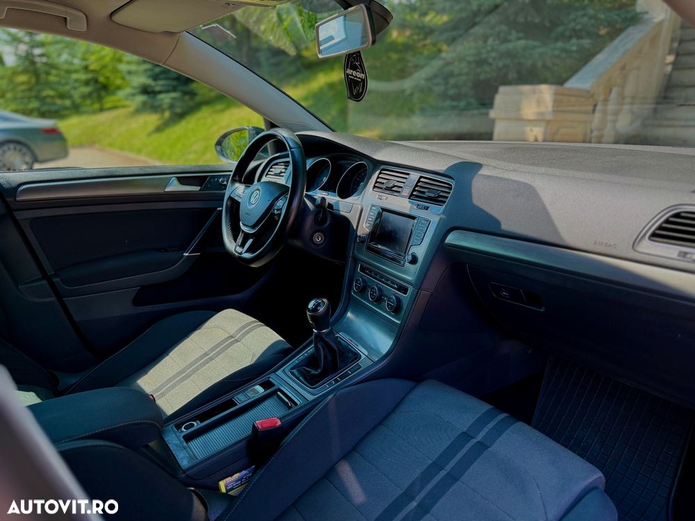 VOLKSWAGEN Golf 2014 — imagine 10