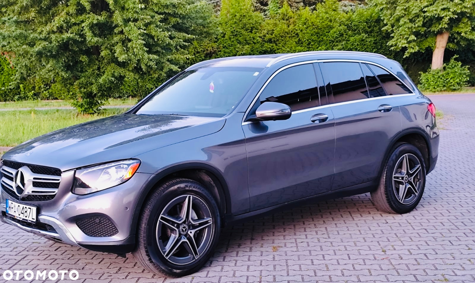 Mercedes-Benz GLC - 2