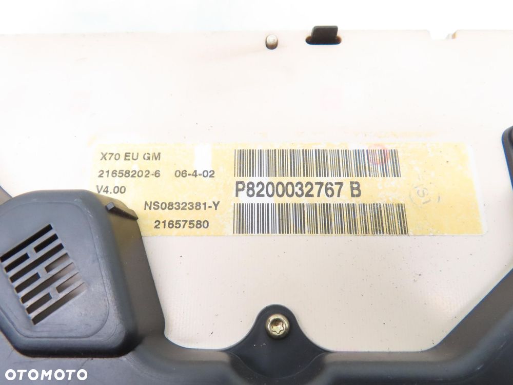 LICZNIK NISSAN INTERSTAR 2.2 dCI P8200032767B - 3