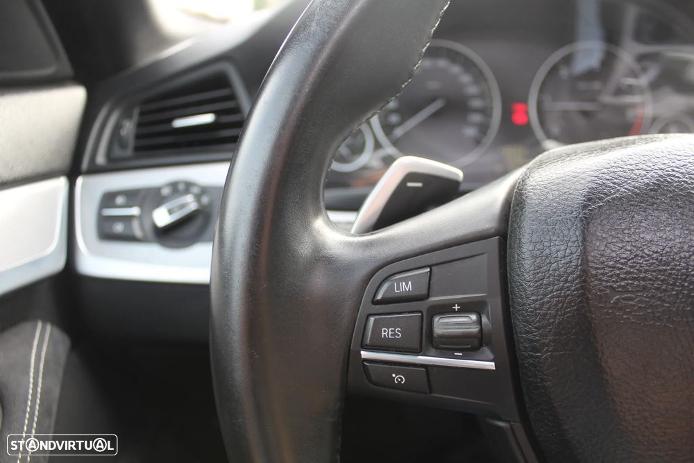 BMW 520 d Pack M Auto - 16