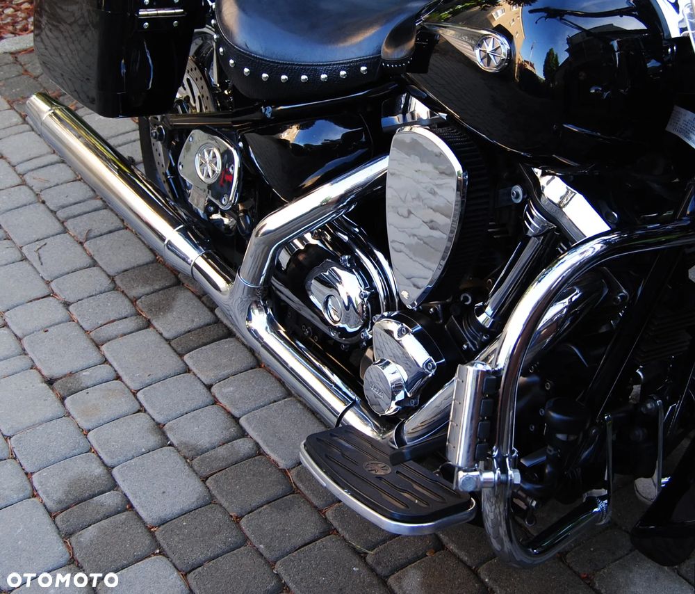 Yamaha Road Star - 11
