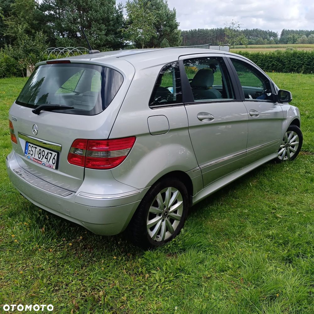 Mercedes-Benz Klasa B - 2