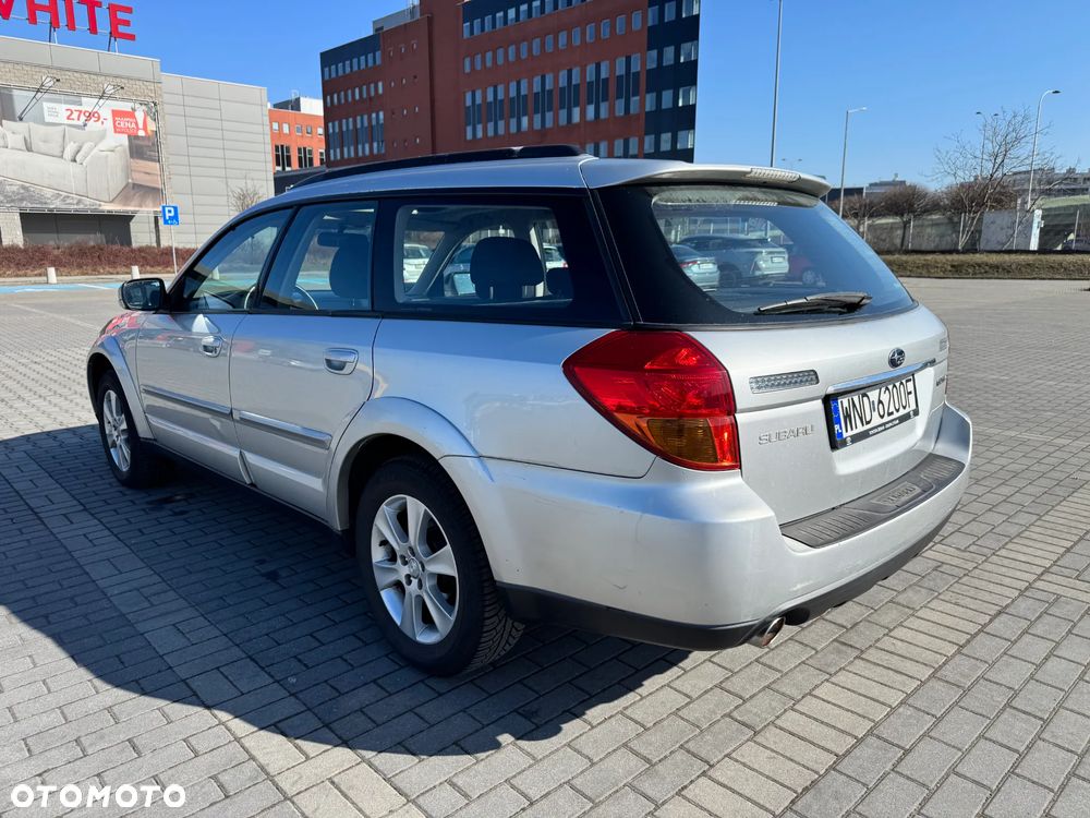 Subaru Outback - 4