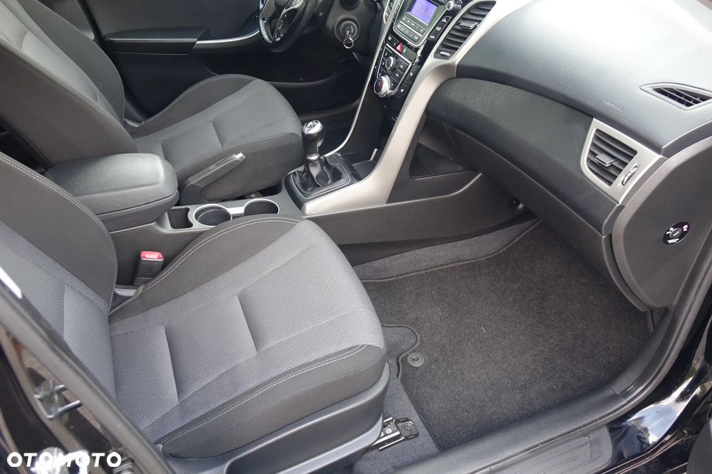 Hyundai i30 - 13
