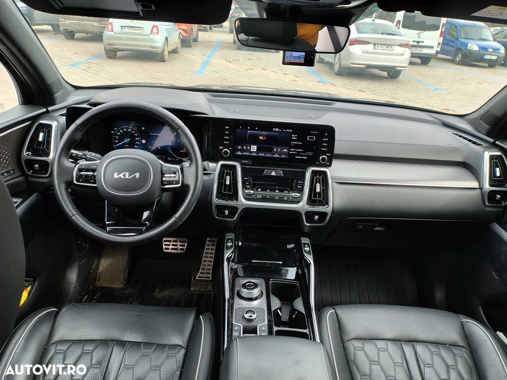 Kia Sorento 1.6 T-GDI PHEV 6AT 4x4 7P Premium+ - 7