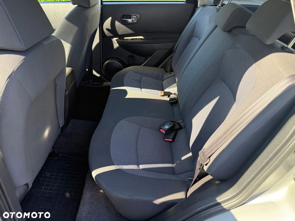 Nissan Qashqai 1.6 visia - 10