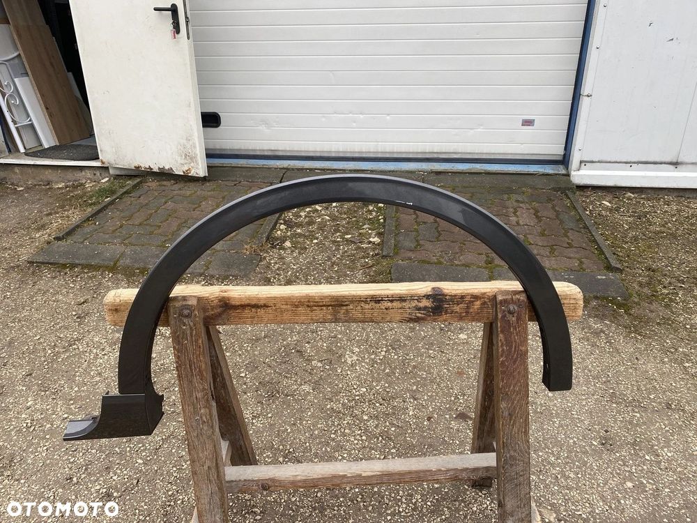 LISTWA PRAWA NA PRZEDNI BŁOTNIK FORD KUGA ESCAPE MK2 ST LINE TITANIUM LV4BS16D238CEW - 1