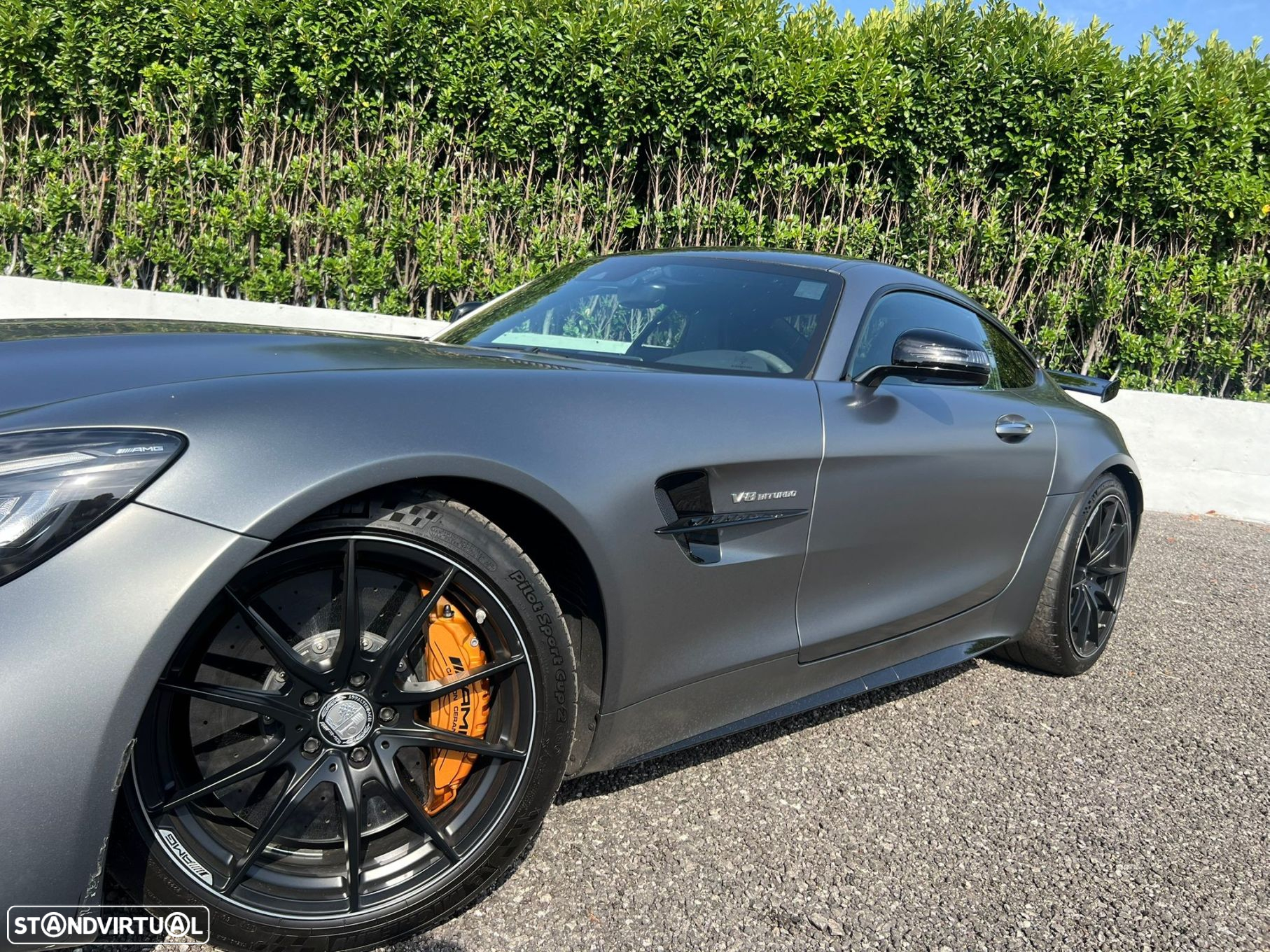 Mercedes-Benz AMG GT R - 21