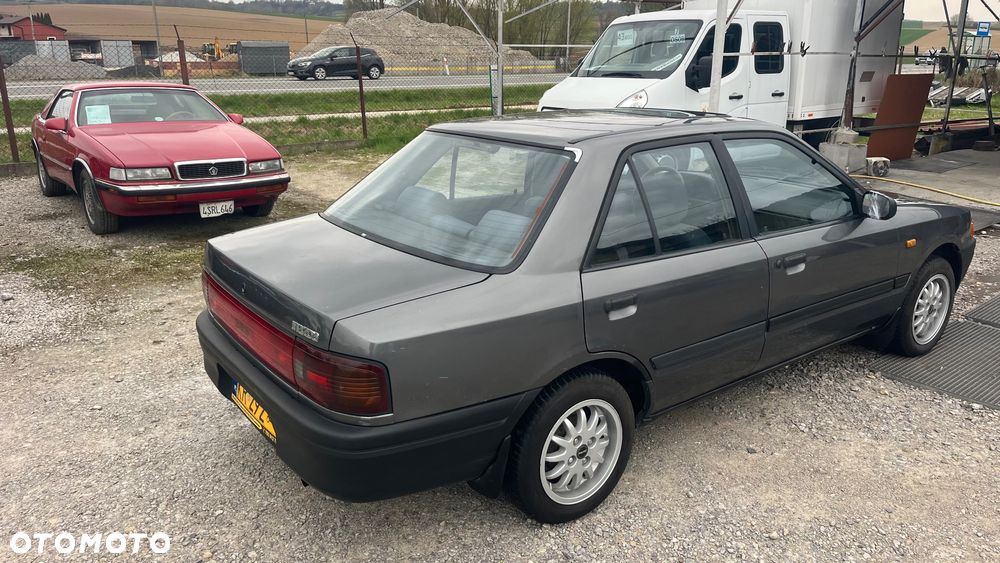 Mazda 323 1.7 D LX - 4