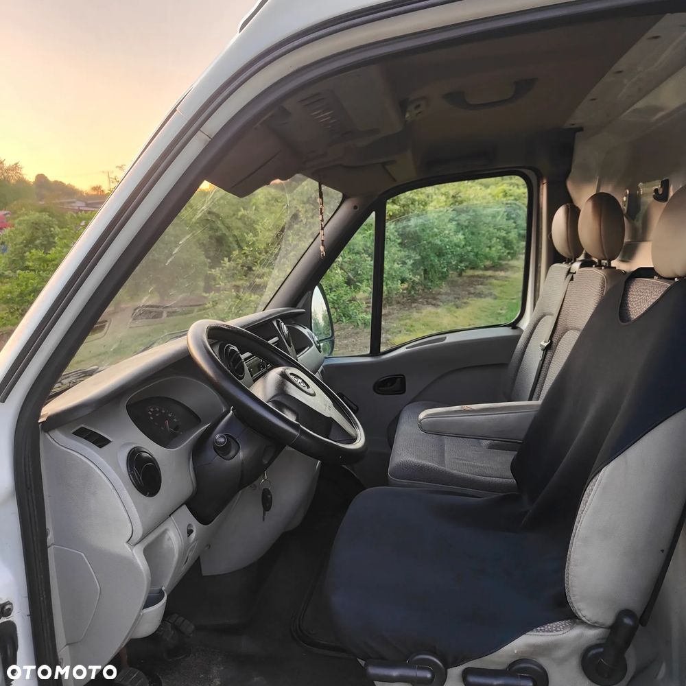 Opel Movano - 8