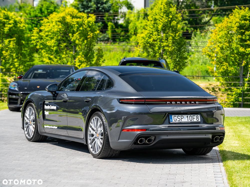 Porsche Panamera 4 E-Hybrid PHEV - 4