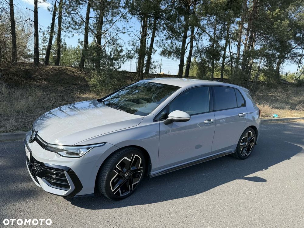 Volkswagen Golf 1.5 eTSI mHEV R-Line Plus DSG - 6
