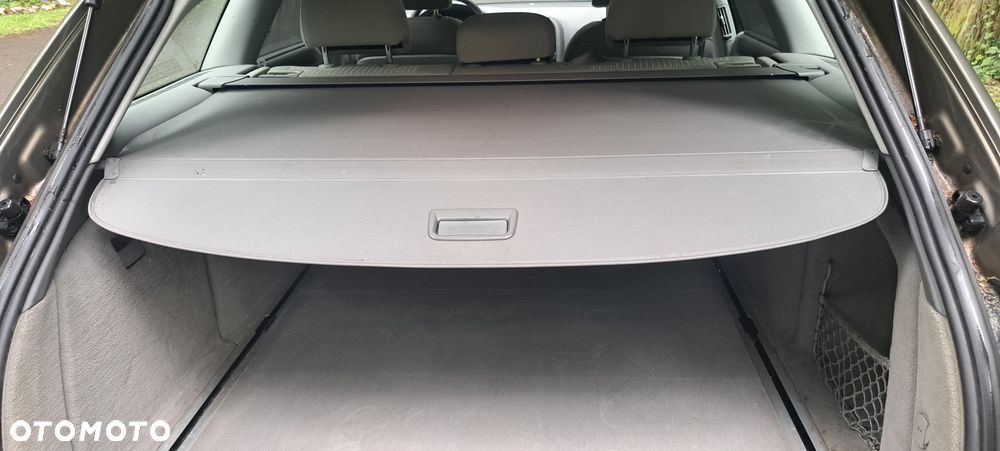 Audi A6 Avant 2.4 - 17