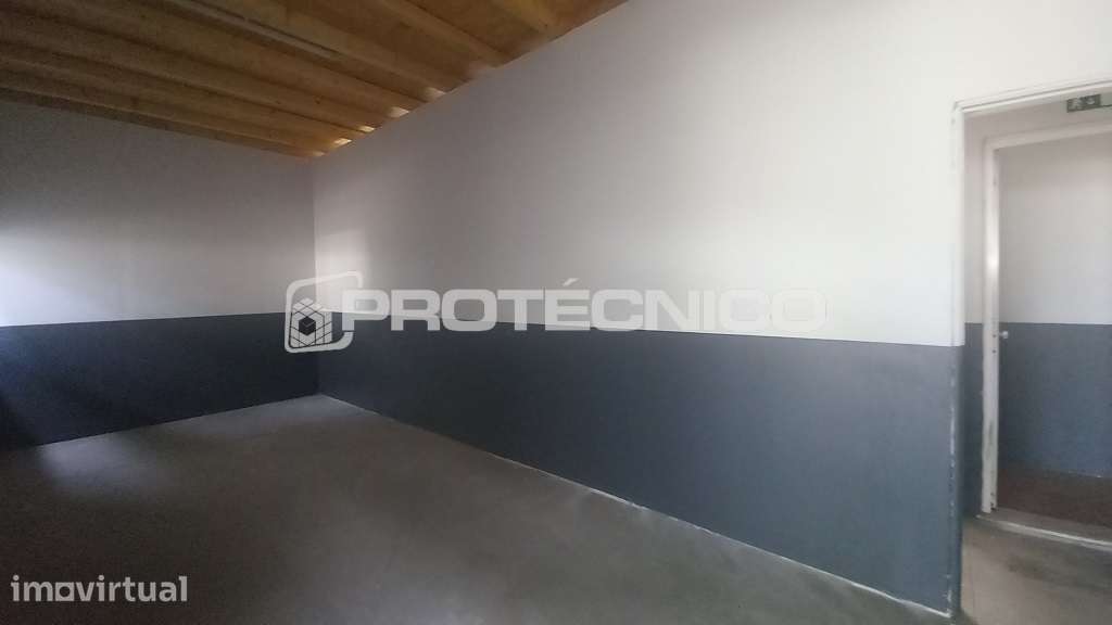 Armazém 400m2 – Albergaria - Grande imagem: 5/12