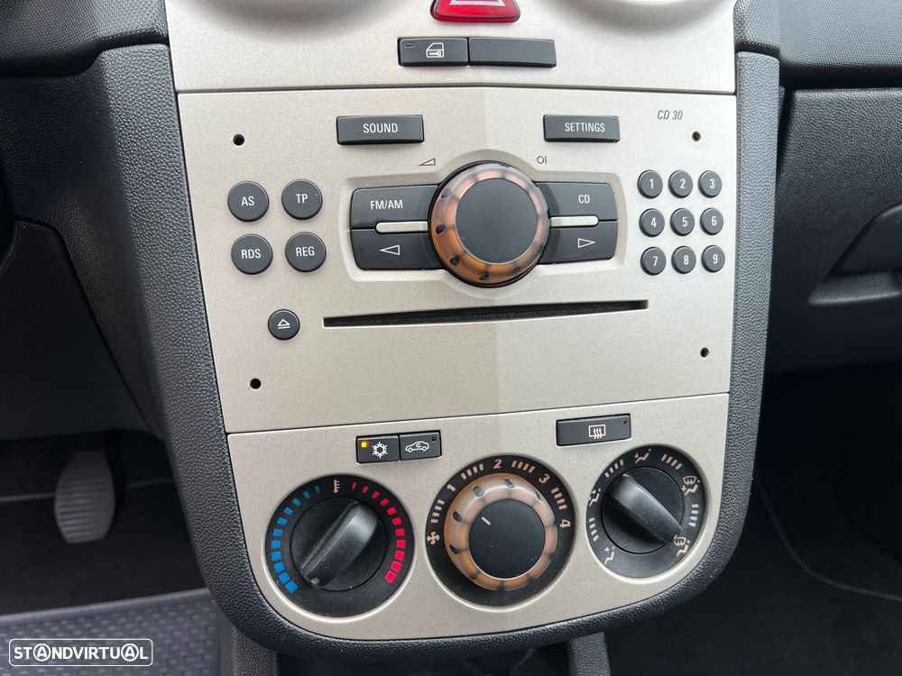 Opel Corsa 1.3 CDTI VAN AC - 21