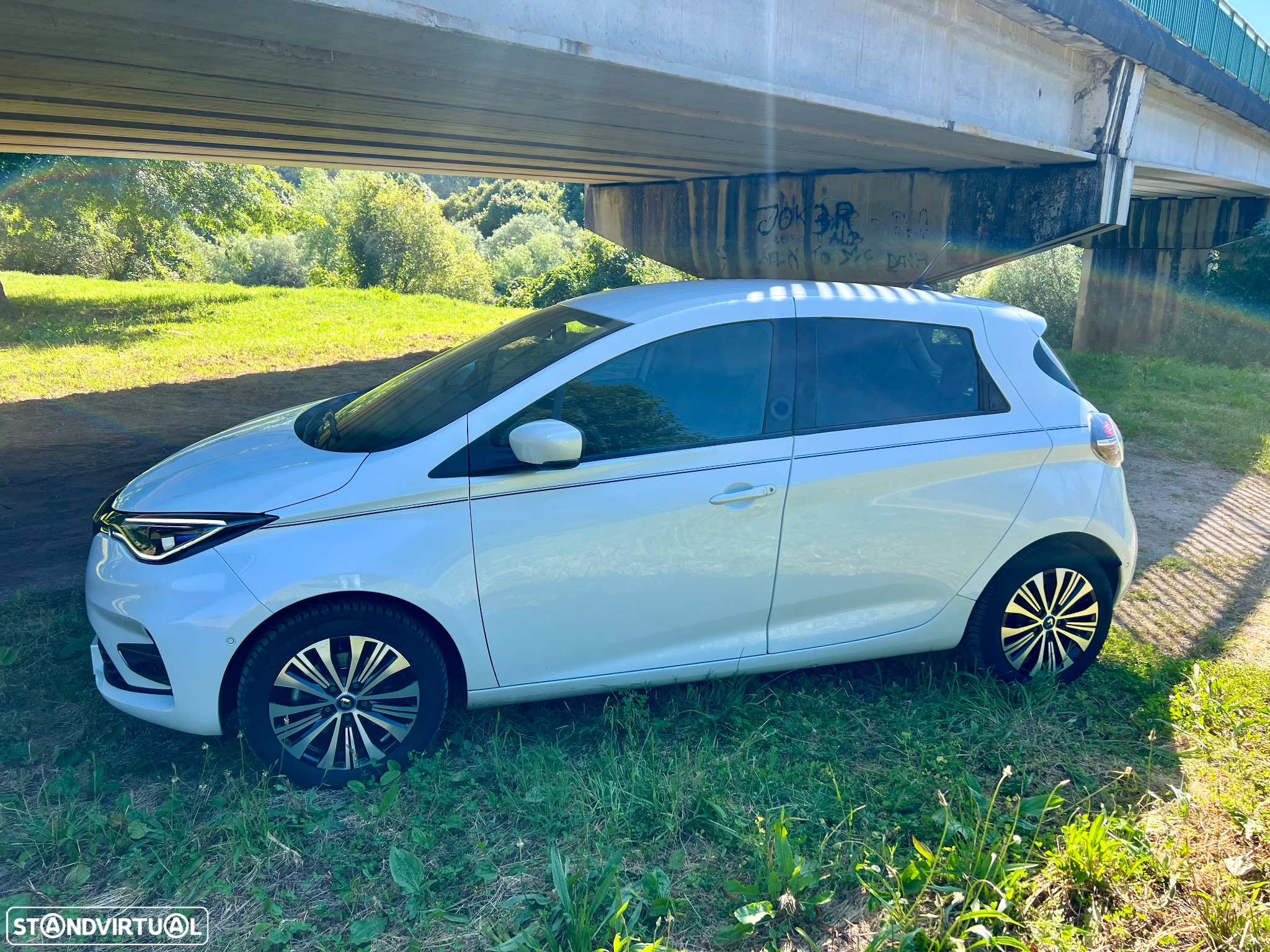 Renault Zoe (c/ Bateria) EV50 135hp Riviera - 12