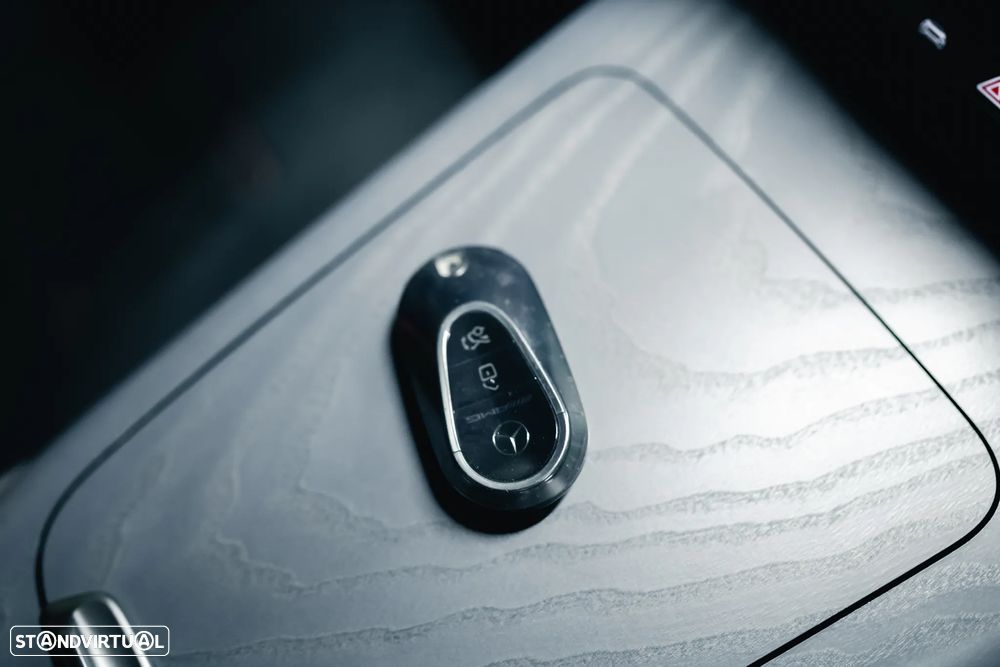 Mercedes-Benz E 53 AMG Hybrid 4Matic+ - 18