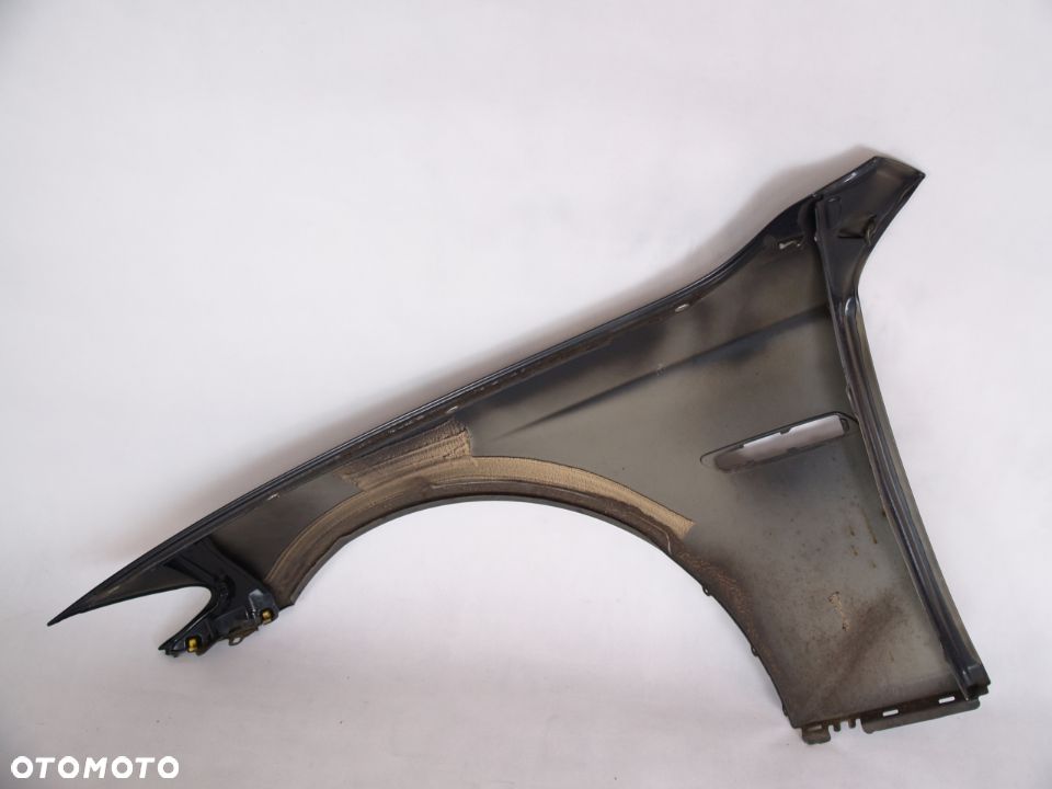 BMW 5 Blotnik prawy V F10 11r - 3