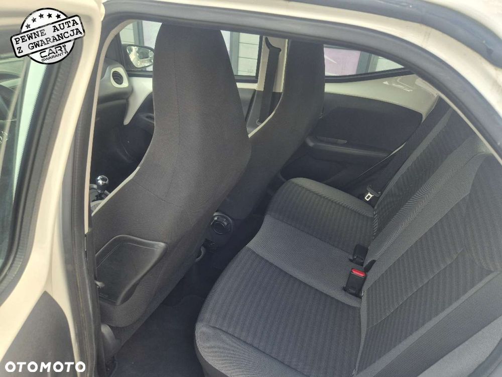 Toyota Aygo - 13
