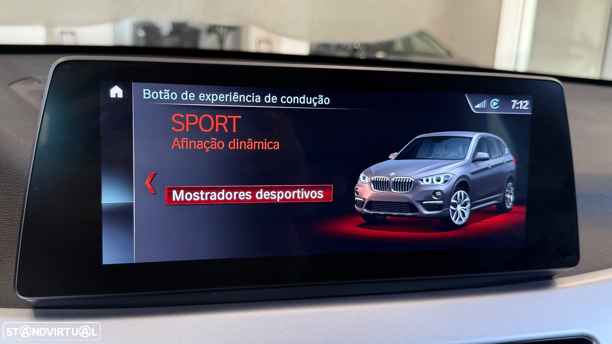 BMW X1 16 d sDrive Line Sport - 24