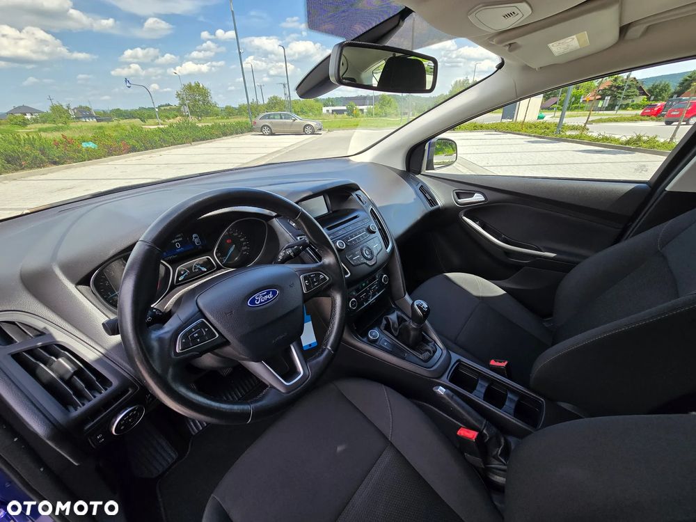 Ford Focus - 9